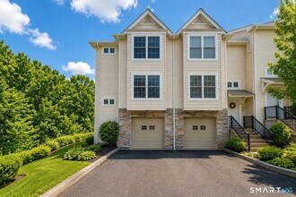 Building Photo - 32 Crows Nest Ln