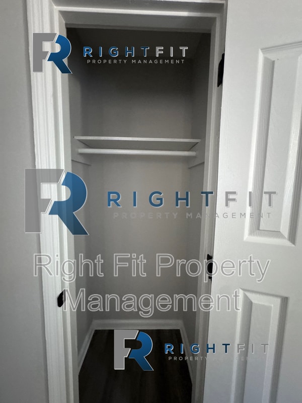 Building Photo - 4954 Bonnybrook Way