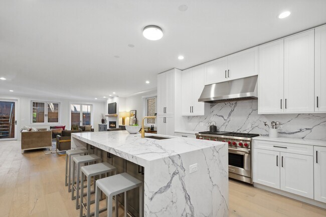 Foto del edificio - 3928 N Ashland Ave