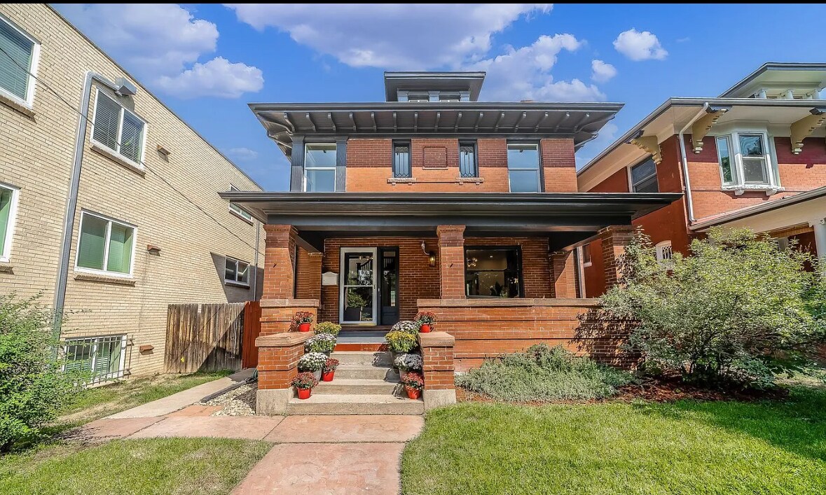 Foto principal - 1440 St Paul St