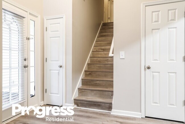 Building Photo - 2859 Gala Trail SW