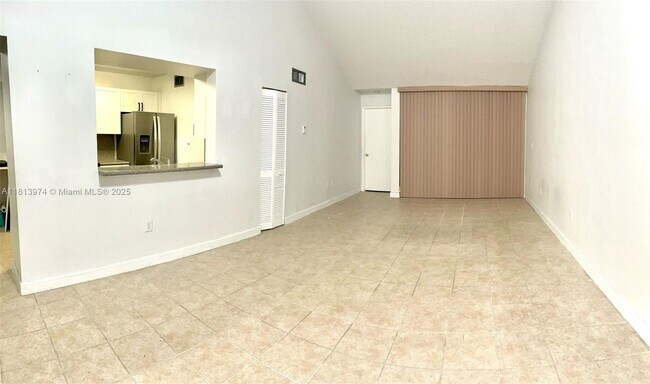 Foto del edificio - 9762 NW 47th Terrace