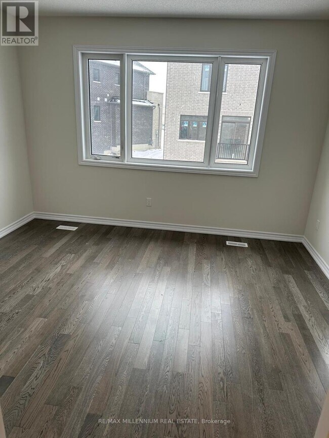 Building Photo - 20 Lipscott Dr