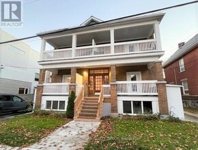 Building Photo - 375 MacKay St