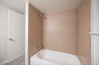 Building Photo - 5336 Mancos Ct