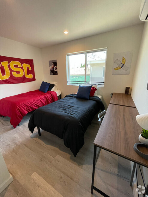 Shared room in 5 bed cottage - The Hive On Ellendale USC Student Housing