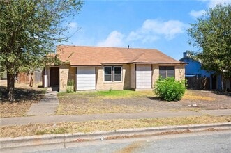 Building Photo - 1134 Orchard Park Cir