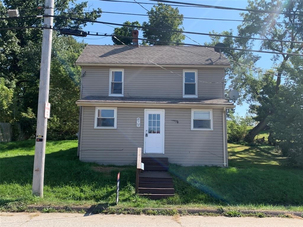 Primary Photo - 8 Jackson St