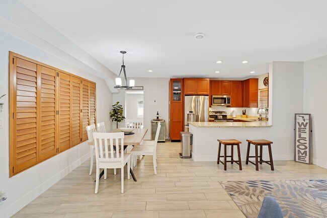 Foto del edificio - 401 NW 21st Ct