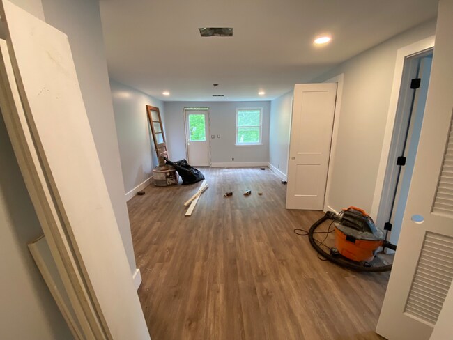 Foto del edificio - 5170 Hilson Rd