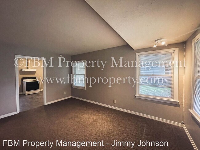 Building Photo - 2 br, 1 bath House - 234 W Orange St