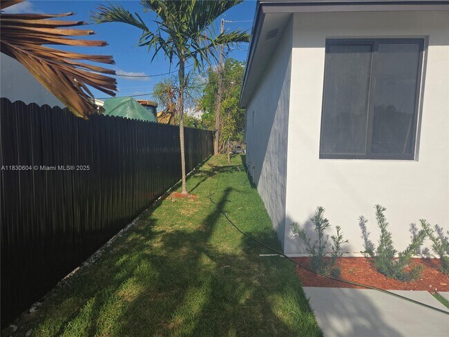 Building Photo - 21831 SW 109th Ct
