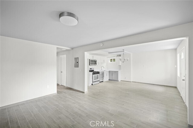 Building Photo - 3315 Mary St