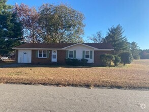 Building Photo - 54 Rolling Springs Dr