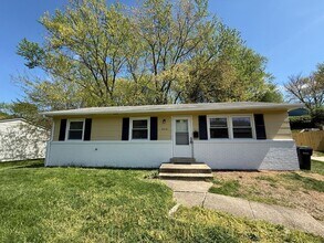 Building Photo - 4515 Kenwood Dr