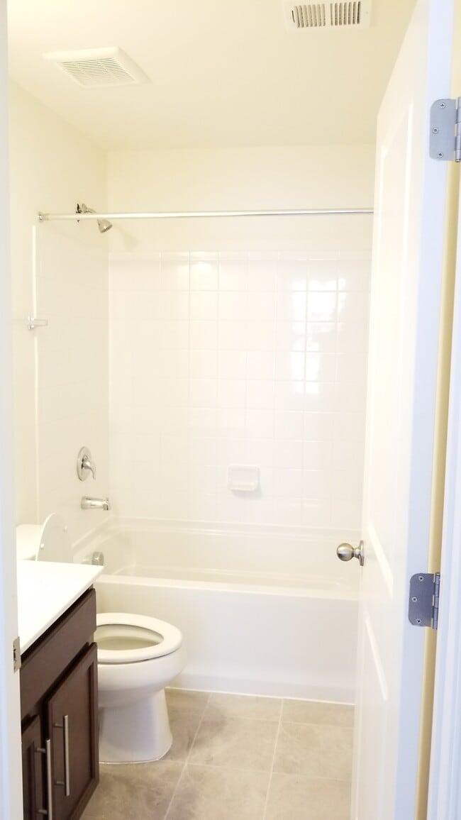 Foto del edificio - 43425 Robey Sq