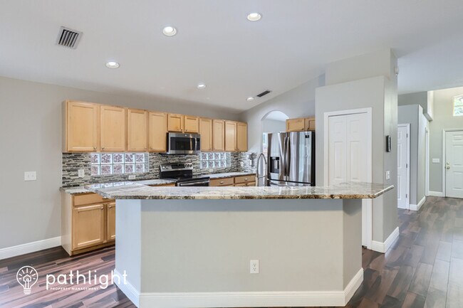 Foto del edificio - 4718 Whispering Wind Avenue, Tampa, FL, 33614
