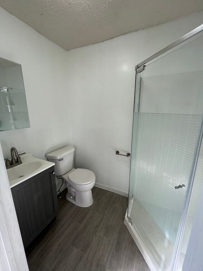 Foto del edificio - 1222 Columbia St