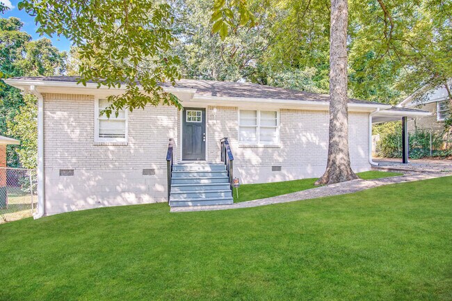 Building Photo - 2311 Amber Way