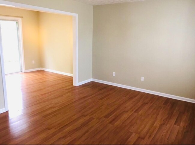 Foto del edificio - 4600 Westport Ridge Ct