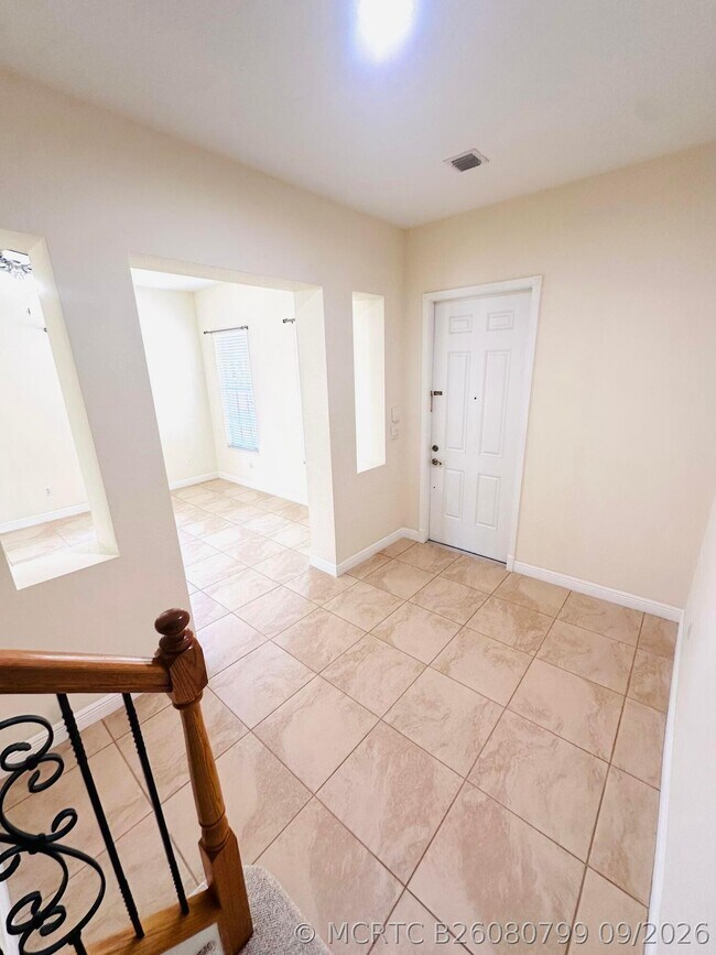 Foto del edificio - 8296 NW 9th Ave
