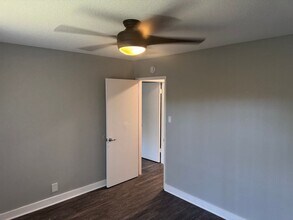 Interior Photo - The Circle Apartments at Long Beach