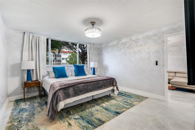 Foto del edificio - 9523 S Hollybrook Lake Dr