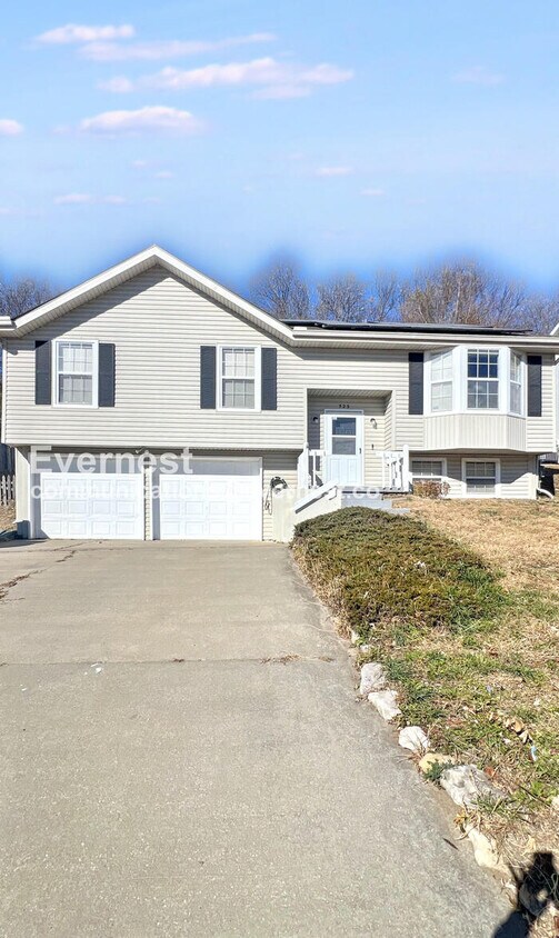 Foto principal - 325 Fawn Valley St