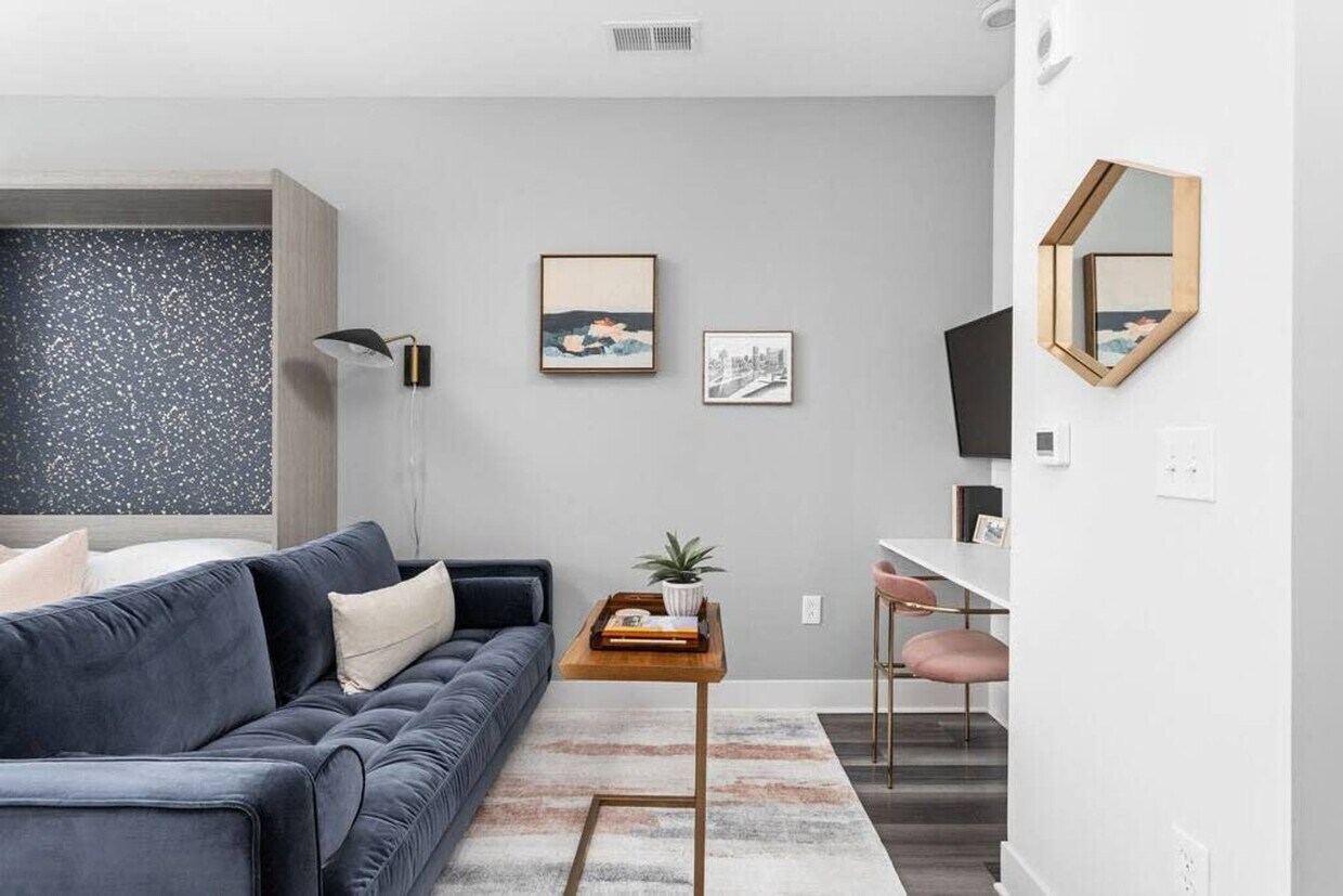 Foto principal - 520 E Washington St