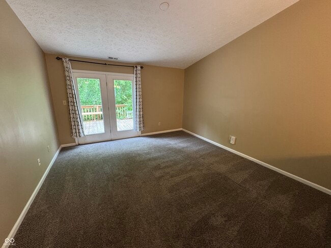 Foto del edificio - 829 Jack Pine Dr