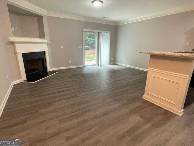 Foto del edificio - 820 Tulip Poplar Way