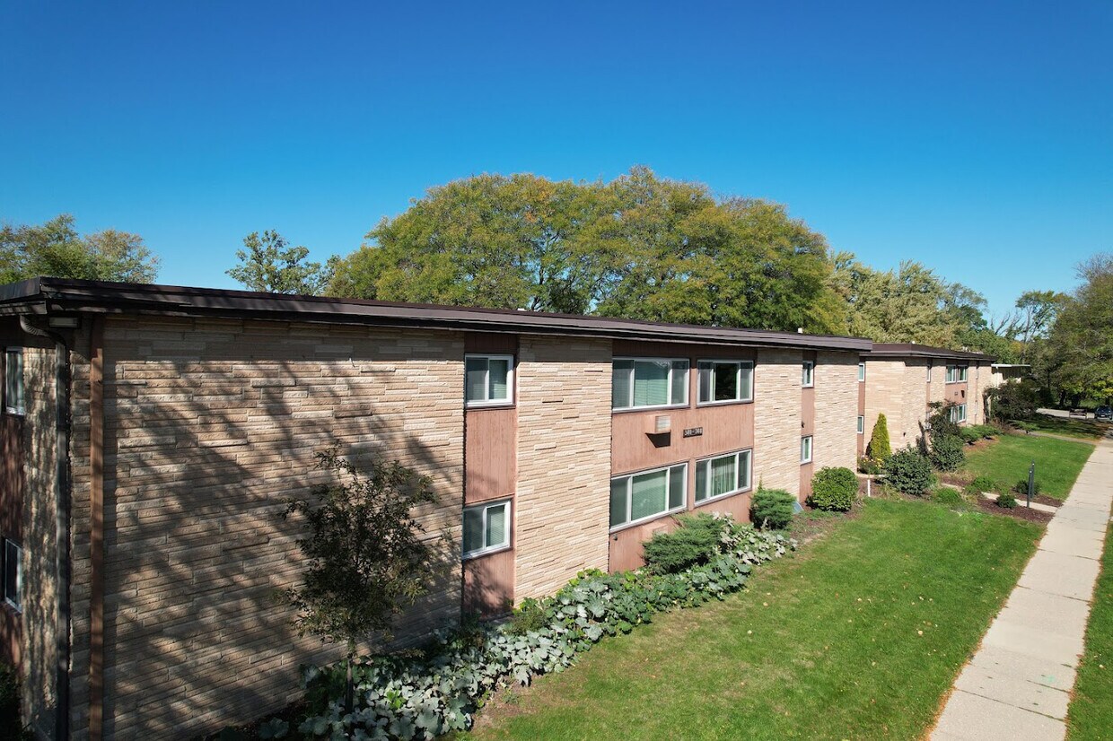 Foto principal - Faircrest Apartments
