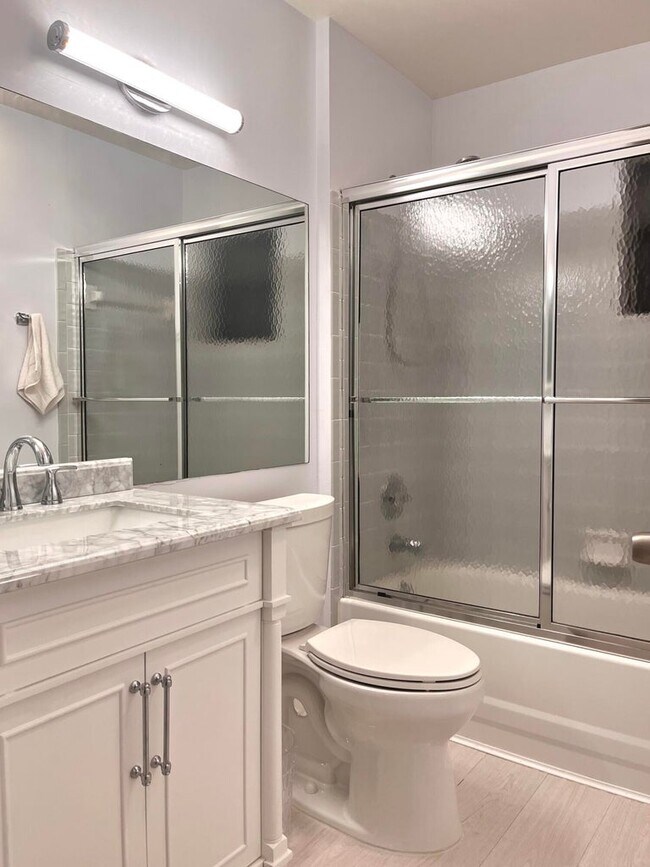 Foto del edificio - 8571 Boca Glades Blvd W