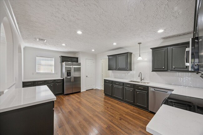 Foto del edificio - 22831 Merrymount Dr