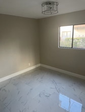 Building Photo - 121 San Remo Blvd