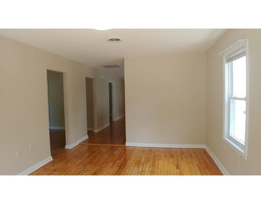Building Photo - 8 N Steele St