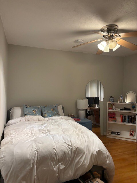 Foto del edificio - 145 Endicott St