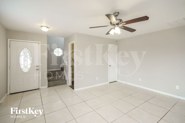 Foto del edificio - 7202 Nettle Springs Ct