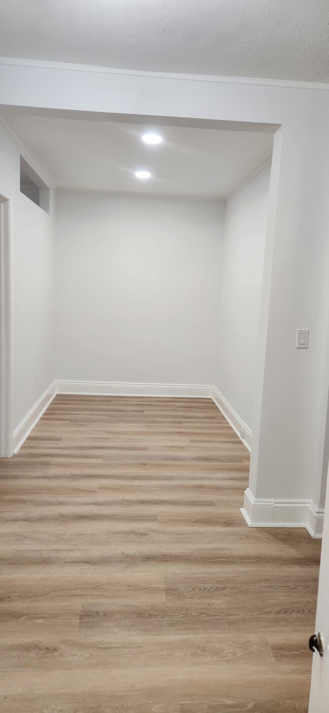 Foto del edificio - 110 Brainerd Rd