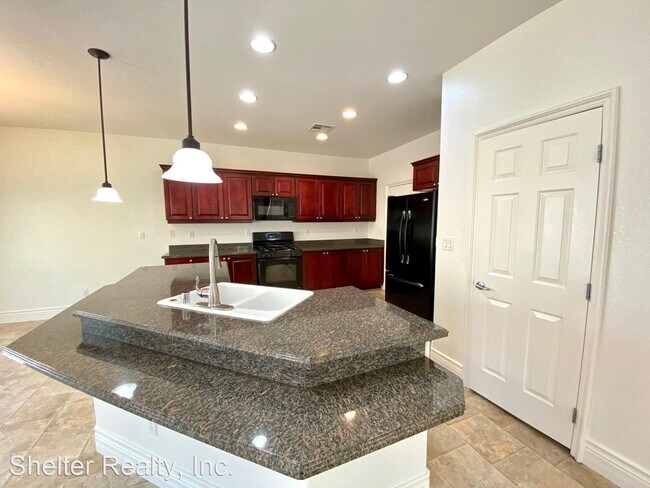 Building Photo - 3 br, 2.5 bath House - 181 Short Ruff Way