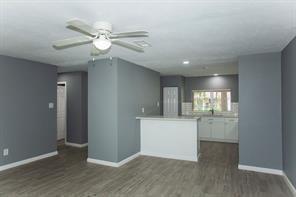 Foto del edificio - 1701 N Red Cedar Cir