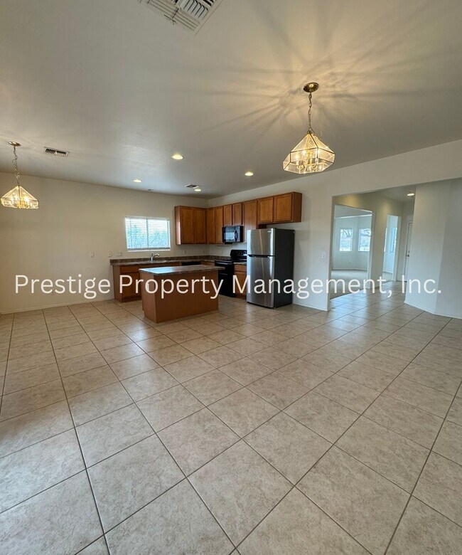 Foto del edificio - Beautiful Must see Spacious 4/2 Home on the SouthWest Side!!