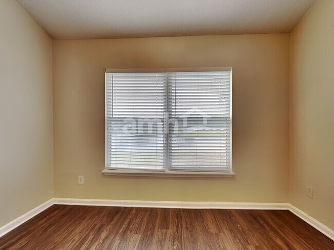 Foto del edificio - 14240 Sea Eagle Dr