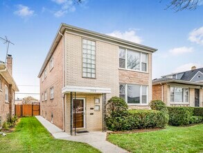 Building Photo - 2520 N Neva Ave