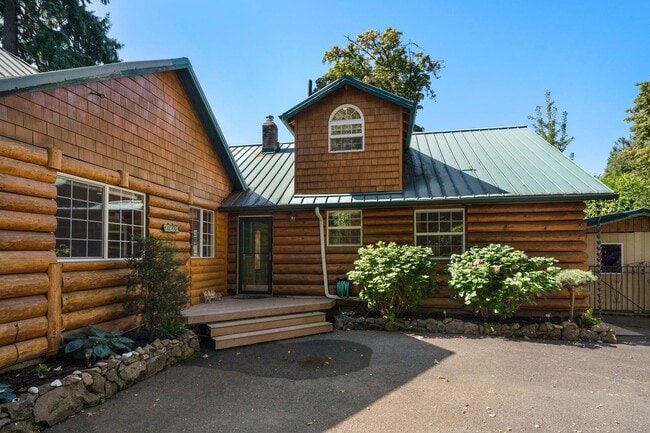 Foto del edificio - 14239 SE Fairoaks Ln