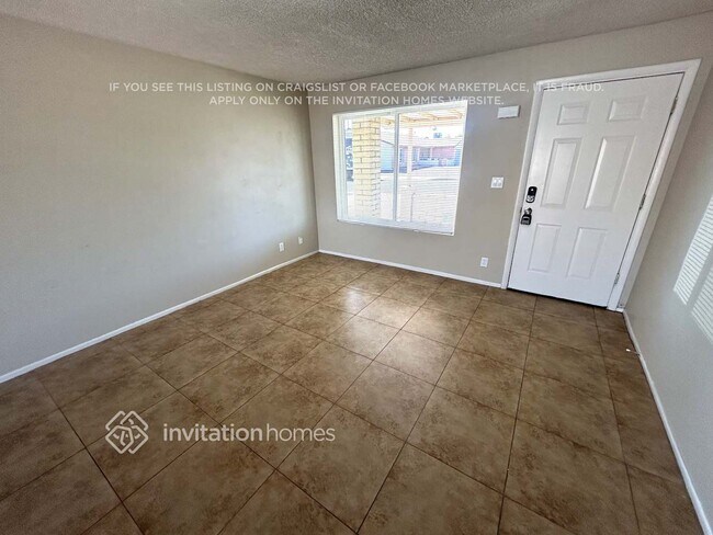 Building Photo - 12663 N 47th Dr