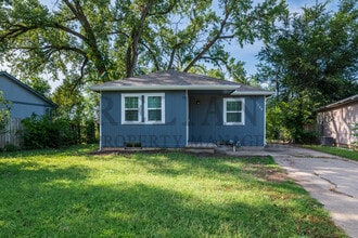 Building Photo - 1739 S Edwards Ct