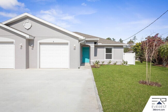 Foto del edificio - FULLY FENCED, LIKE NEW 3/2/1 TOWNHOUSE ON A CUL DE SAC IN BEAUTIFUL SEMINOLE WOODS