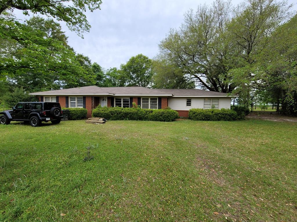 Primary Photo - 154 Linden Rd W