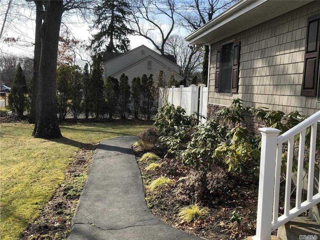 40 Market St, Port Jefferson Station, NY 11776 House Rental in Port